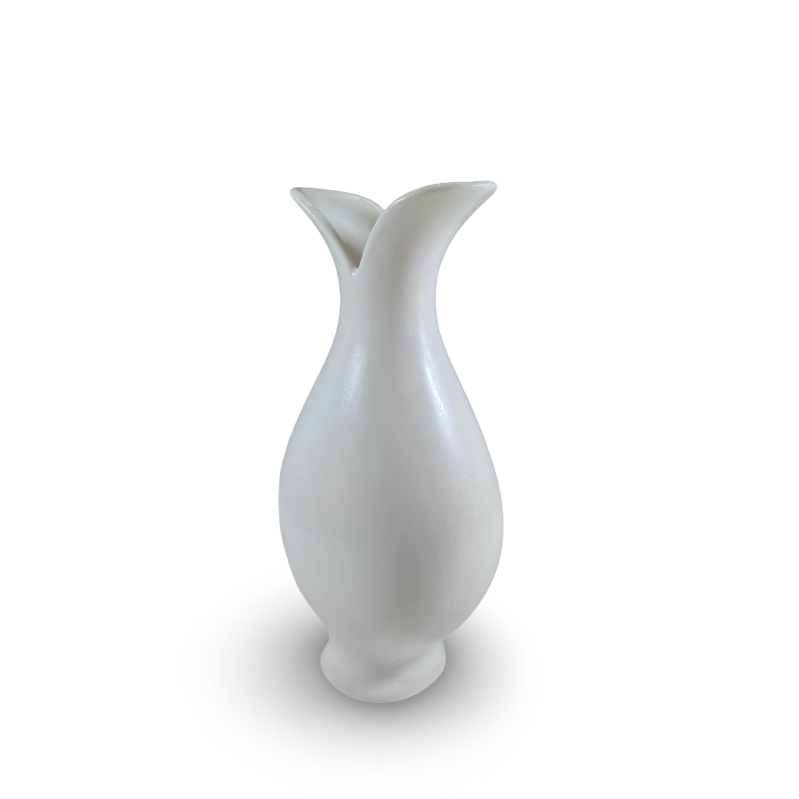 White bud vase