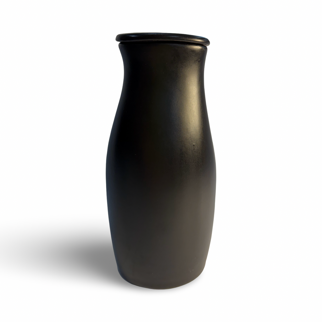 Black Lidded Icebox Carafe